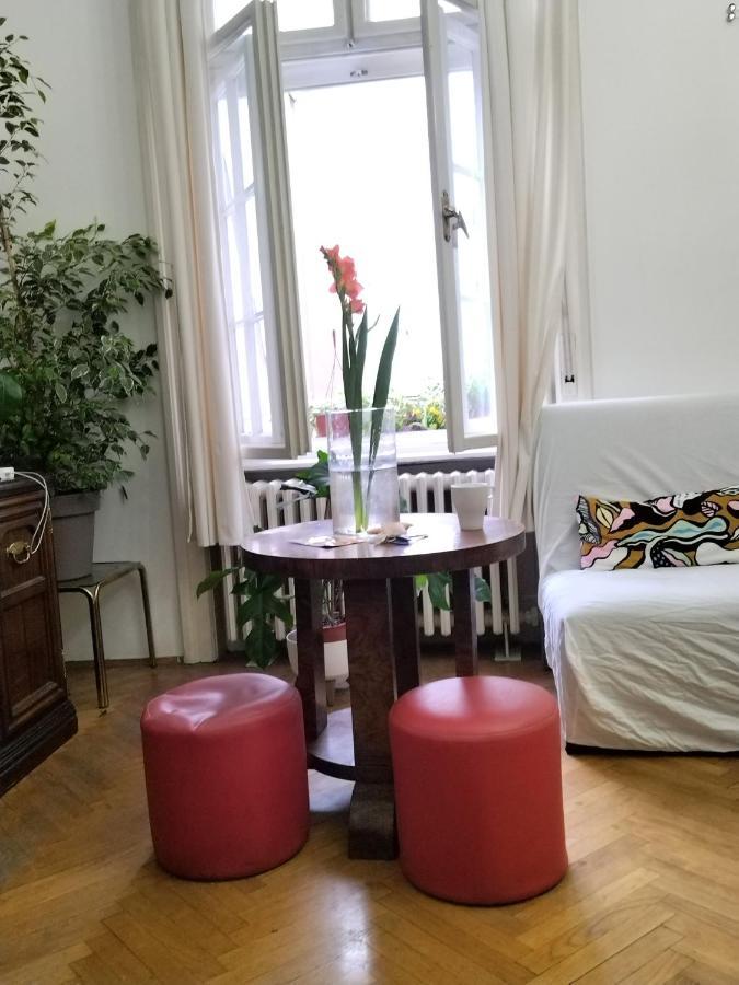 Hostel Monica'S House Belgrad Zewnętrze zdjęcie